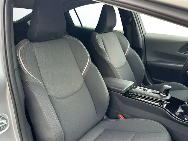 Toyota Prius 2.0 Plug-In-Hybrid Style