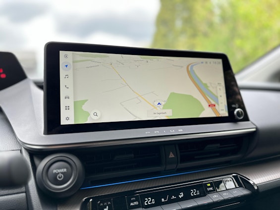 Vehicle image 16 Vehicle image 16