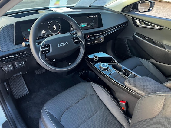 Vehicle image 5 Vehicle image 5