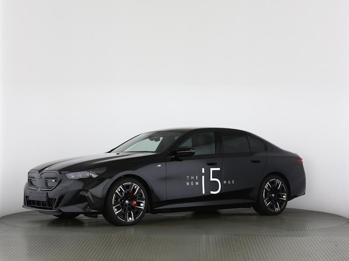 Vehicle image BMW i5