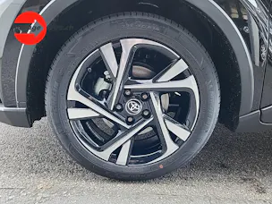 Toyota C-HR 2.0 VVTi HSD Trend