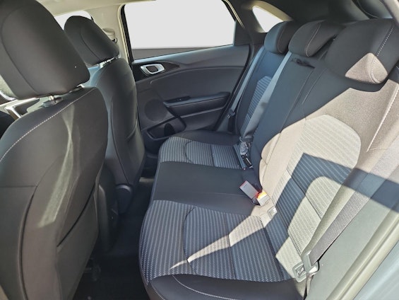 Vehicle image 5 Vehicle image 5