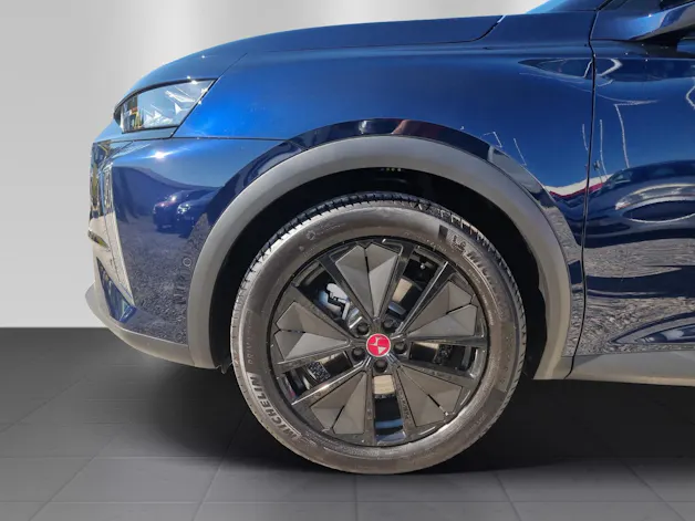 DS Automobiles 7 1.6 E-Tense Ligne Noire 4x4