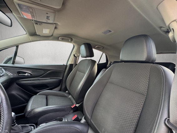 Vehicle image 12 Vehicle image 12