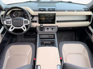Land Rover Defender 110 3.0 D I6 200 X-Dynamic SE