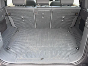 https://vehicle.imgix.net/3217816/2c04149a-aa86-40f3-a2e8-1105a7a8b087.jpg