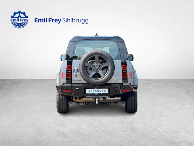 Land Rover Defender 110 3.0 D I6 200 X-Dynamic SE