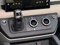 Land Rover Defender 110 3.0 D I6 200 X-Dynamic SE