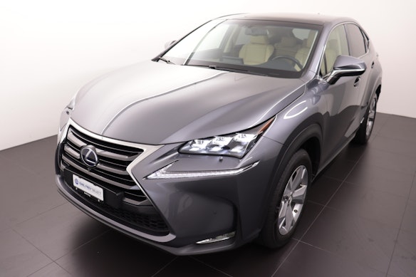 LEXUS NX 300h Excellence 1