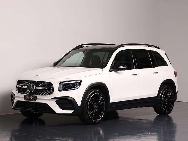 MERCEDES-BENZ GLB 250 AMG Line 4matic: Jetzt Probefahrt buchen!