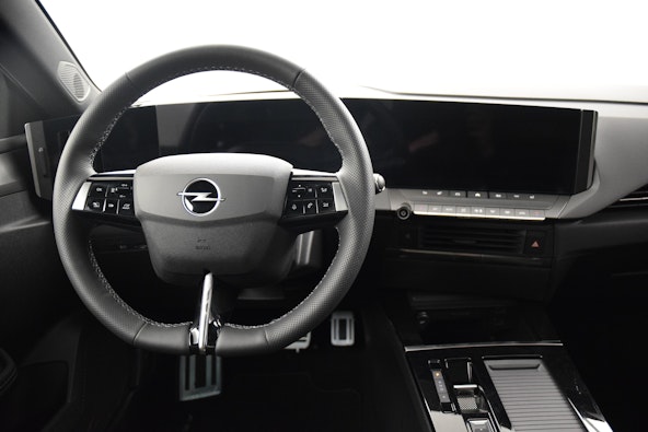 Vehicle image 12 Vehicle image 12