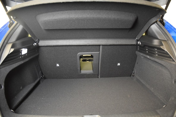 Vehicle image 18 Vehicle image 18