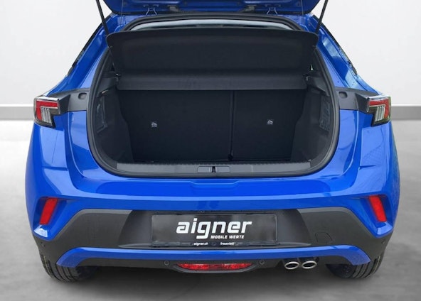 Vehicle image 6 Vehicle image 6