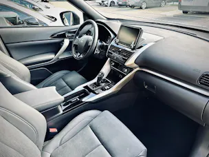 Mitsubishi Eclipse Cross 2.4 PHEV Invite 4x4