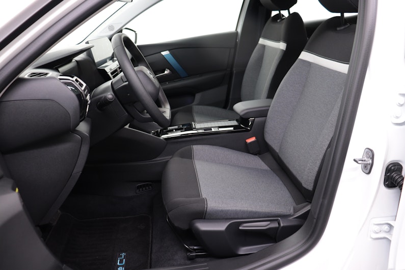 Vehicle image CITROEN C4