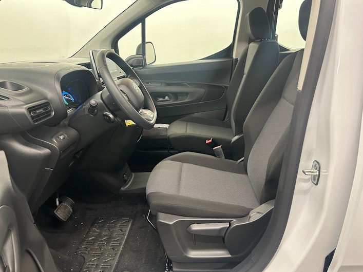 Vehicle image CITROEN BERLINGO