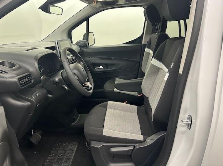 Vehicle image CITROEN BERLINGO