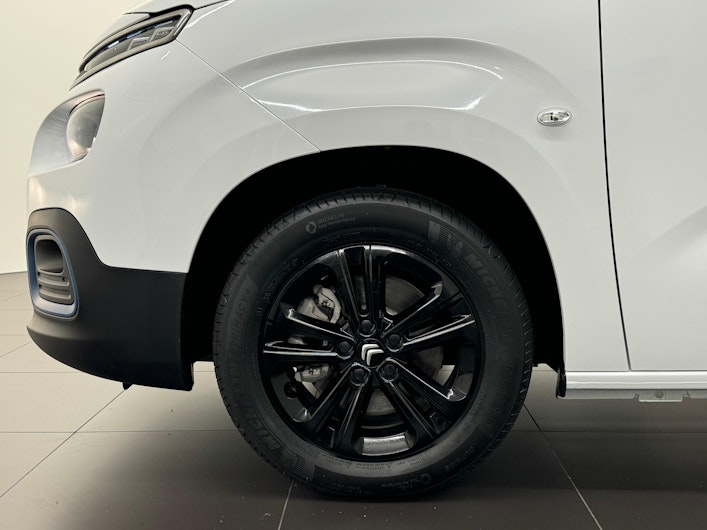 Vehicle image CITROEN BERLINGO