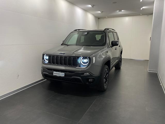 JEEP Renegade 1.3 Trailhawk 4xe: Jetzt Probefahrt buchen!