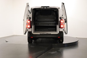 Vehicle image CITROEN e-Jumpy Kaw. M 75 kWh