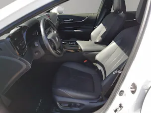 Toyota Mirai Fuel Cell Platinum