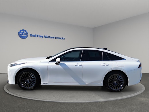 TOYOTA Mirai Fuel Cell Platinum 2