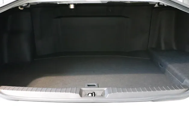 Toyota Mirai Fuel Cell Platinum