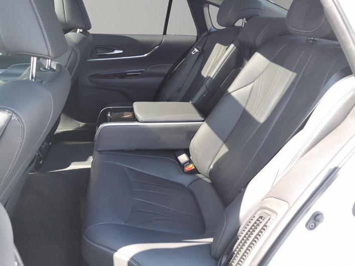 Vehicle image TOYOTA MIRAI