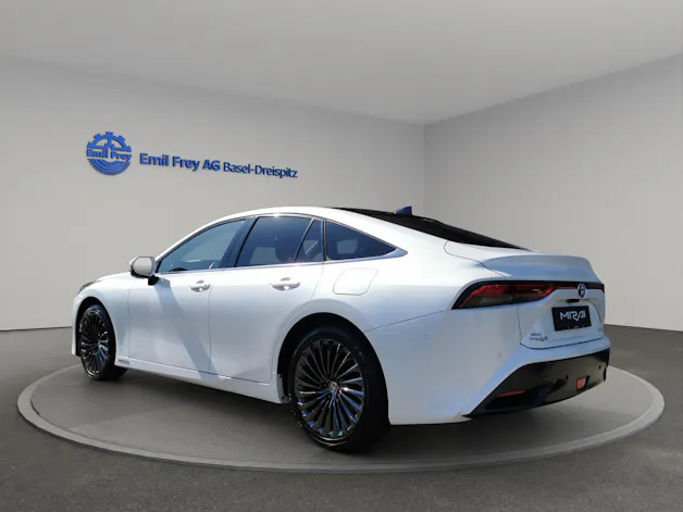 Toyota Mirai Fuel Cell Platinum