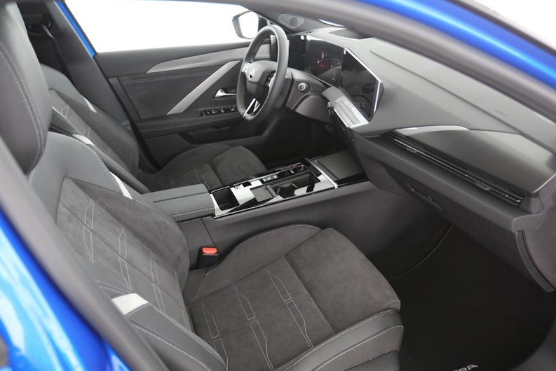 Vehicle image OPEL ASTRA