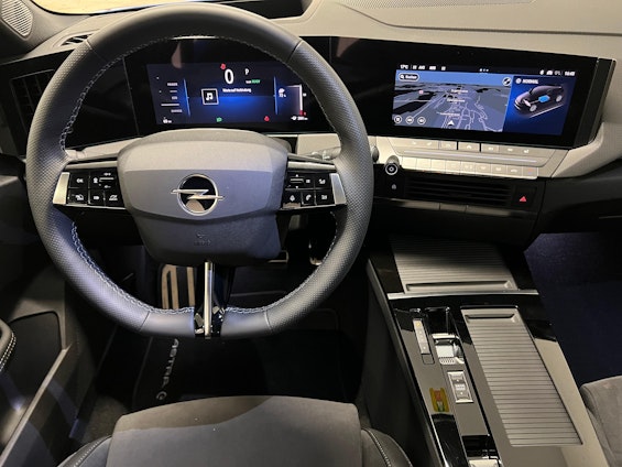 Vehicle image 6 Vehicle image 6