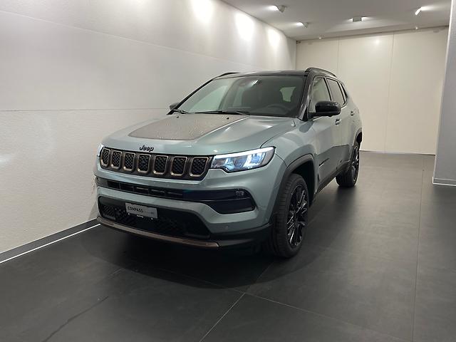 JEEP Compass 1.3 Upland 4xe: Jetzt Probefahrt buchen!