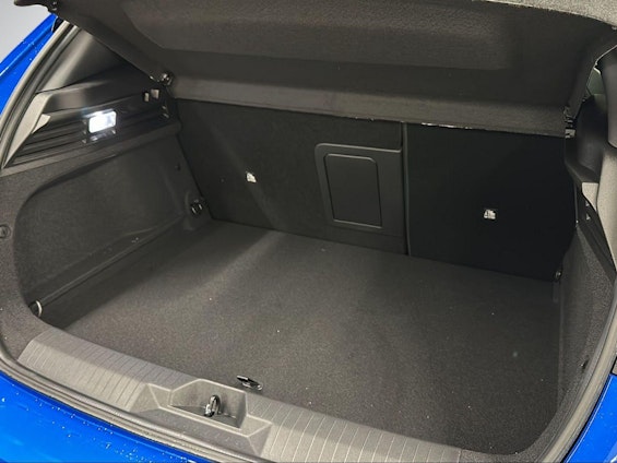 Vehicle image 15 Vehicle image 15