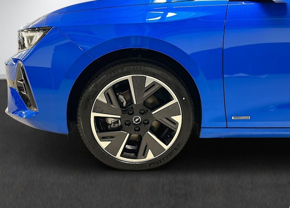 Vehicle image 5 Vehicle image 5