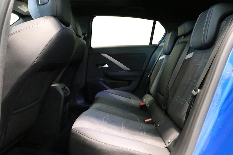 Vehicle image OPEL ASTRA