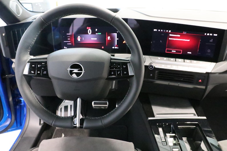 Vehicle image OPEL ASTRA