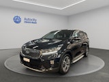 First vehicle image