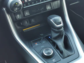 https://vehicle.imgix.net/323148/6922a657-72be-46f6-921c-ef3e3e277c1e.jpg