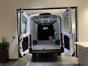 Vehicle image FORD E-Transit Van 390 L2H2 68kWh Trend