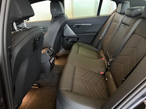 Vehicle image BMW M60 xDrive