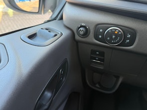 Vehicle image FORD Transit Kab.-Ch. 350 L3 2.0 EcoBlue 165 Trend HD