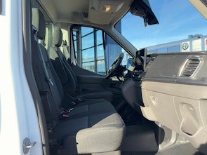 Vehicle image FORD Transit Kab.-Ch. 350 L3 2.0 EcoBlue 165 Trend HD