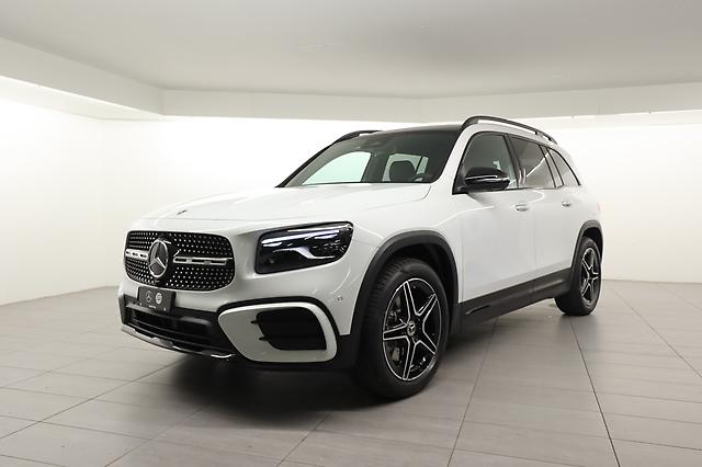 MERCEDES-BENZ GLB 250 AMG Line 4matic: Jetzt Probefahrt buchen!