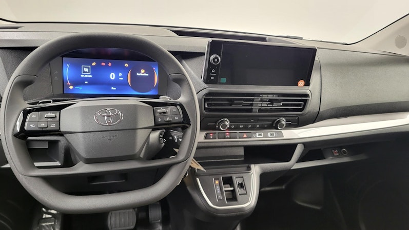 Vehicle image TOYOTA PROACE