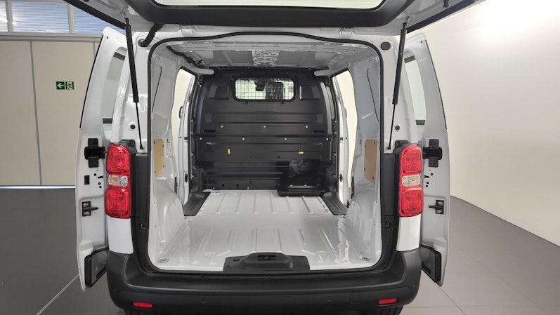 Vehicle image TOYOTA PROACE