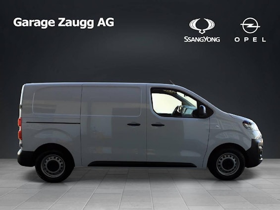 Vehicle image 8 Vehicle image 8