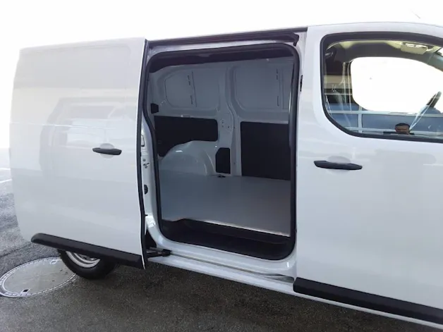 Opel Vivaro-e Cargo 2.7 t M 75kWh Essentia