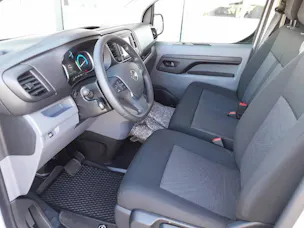 Opel Vivaro-e Cargo 2.7 t M 75kWh Essentia