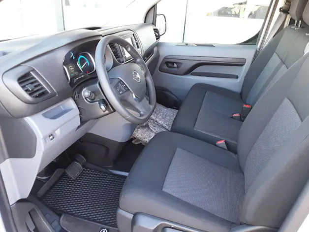 Opel Vivaro-e Cargo 2.7 t M 75kWh Essentia