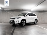 First vehicle image